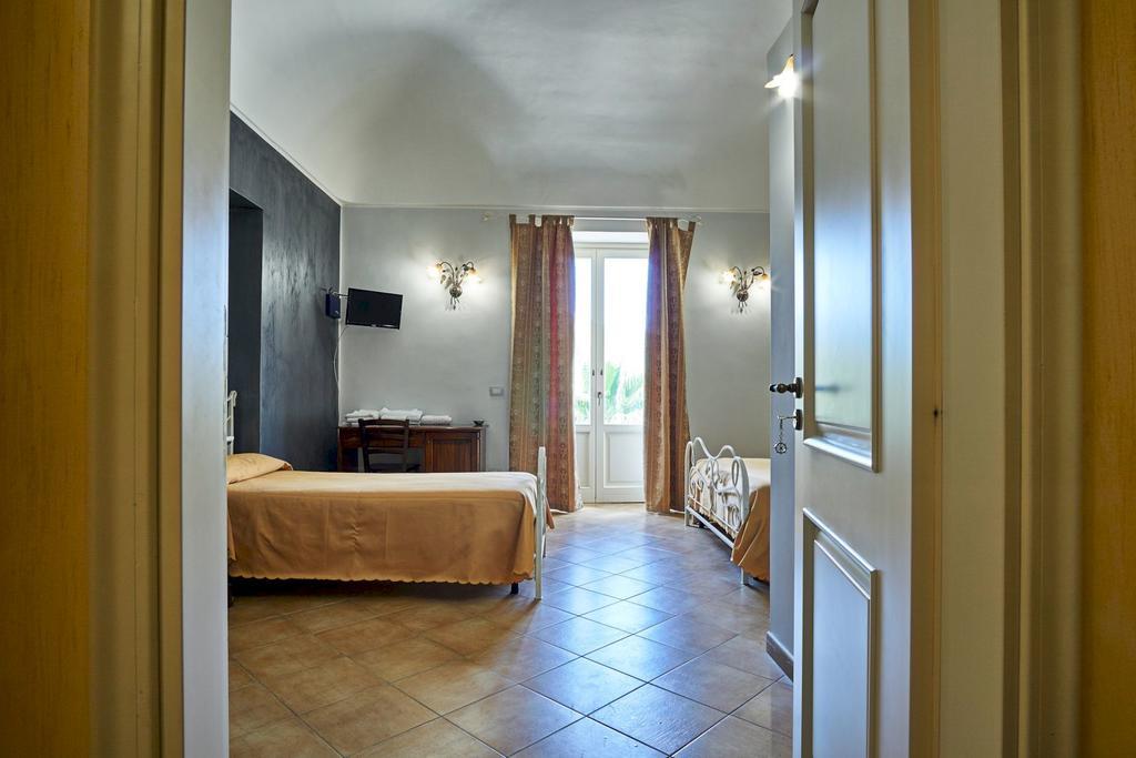 Agriturismo Conte Ruggero Villa Centuripe Kültér fotó