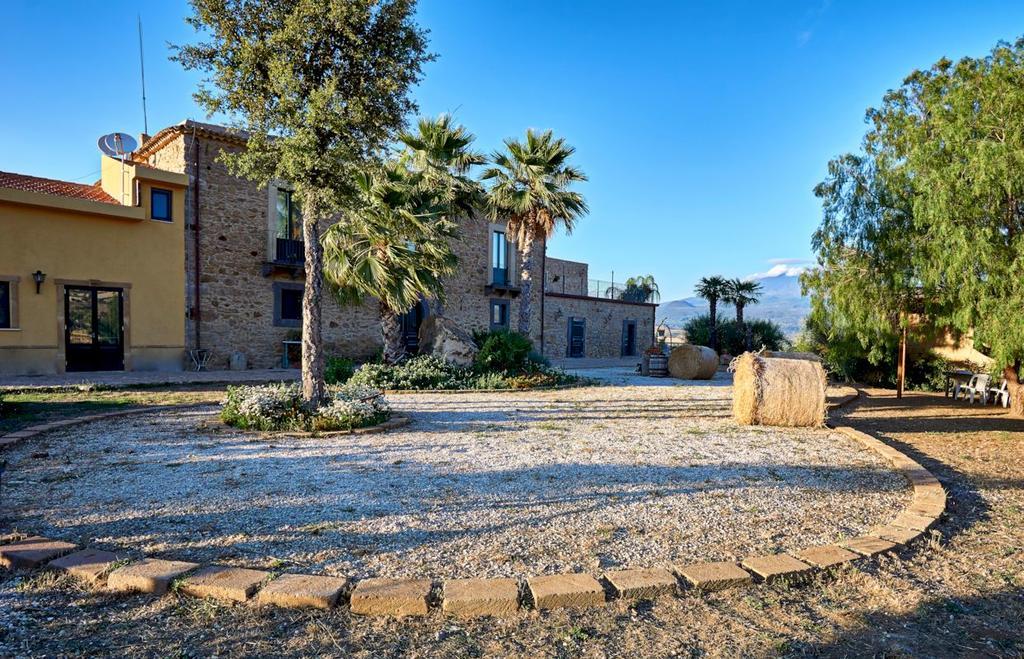 Agriturismo Conte Ruggero Villa Centuripe Kültér fotó